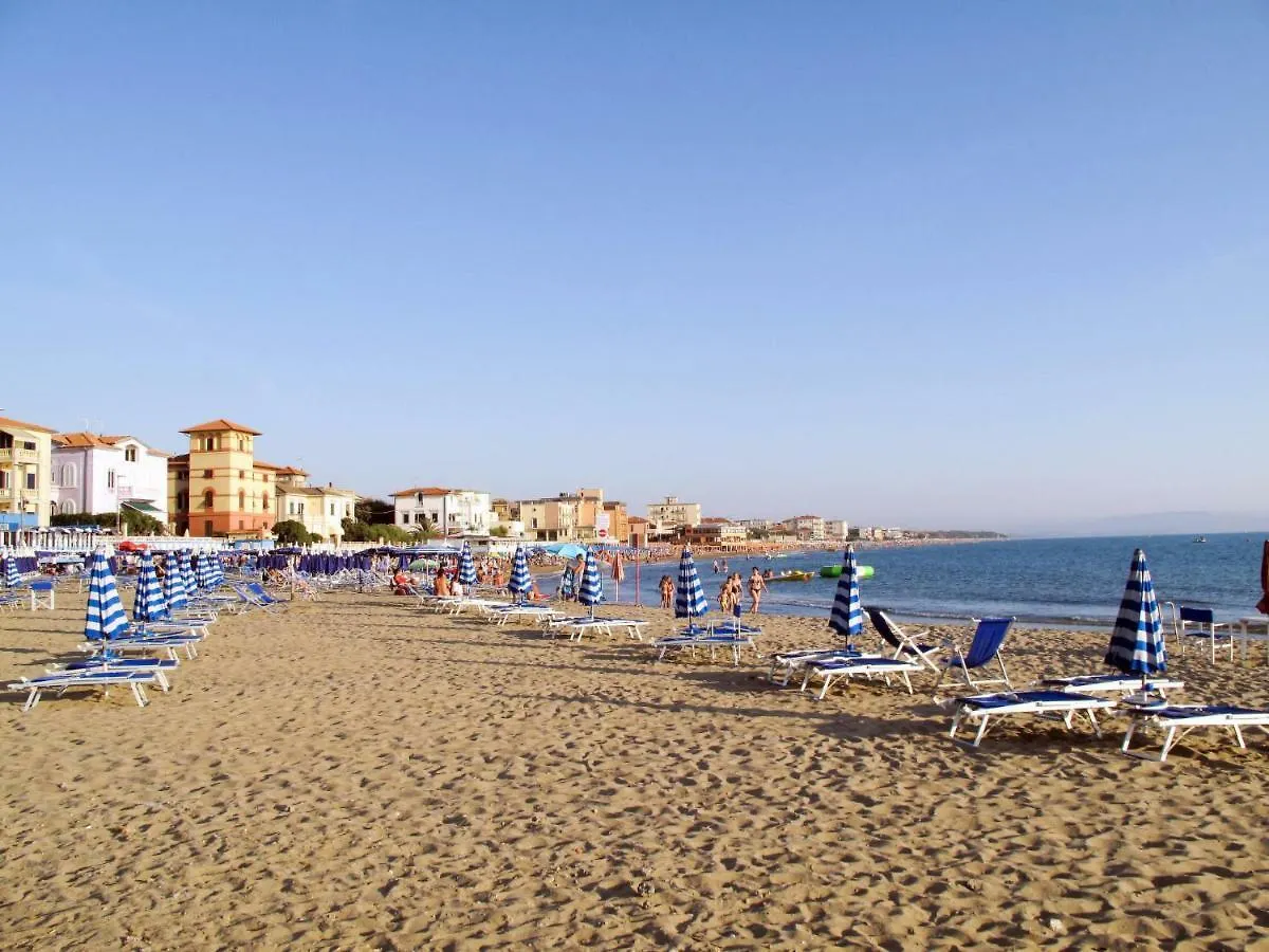 度假居 Resort Riva Degli Etruschi 圣温琴佐 意大利